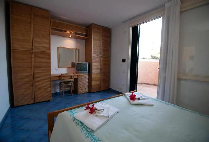 اتاق استاندارد, Club Esse Roccaruja