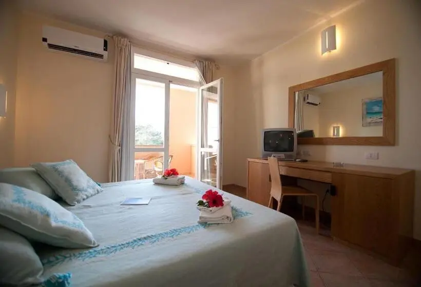 اتاق استاندارد, Club Esse Roccaruja