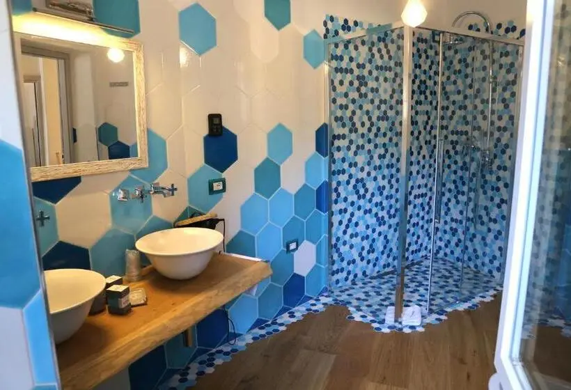 سوییت, Club Esse Roccaruja