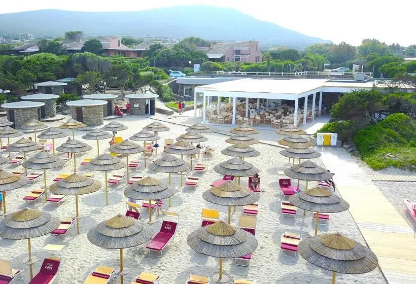 سوییت, Club Esse Roccaruja