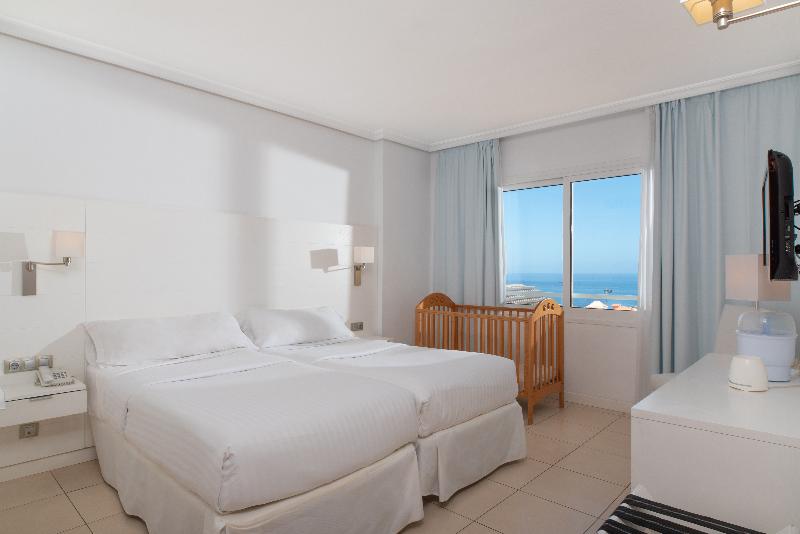 סוויטת ג'וניור, Elizabeth