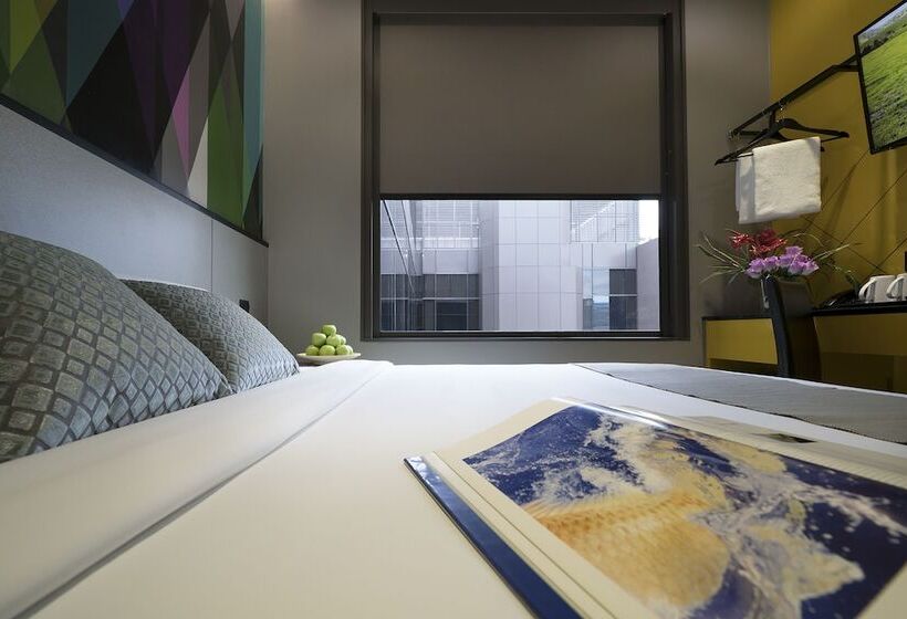 اتاق سوپریور با بالکن, Mi Bencoolen