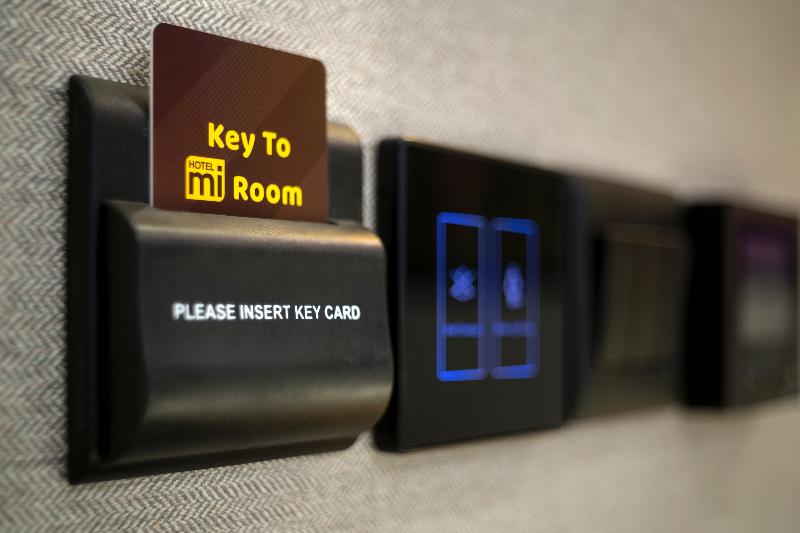 اتاق استاندارد سه نفره, Mi Bencoolen