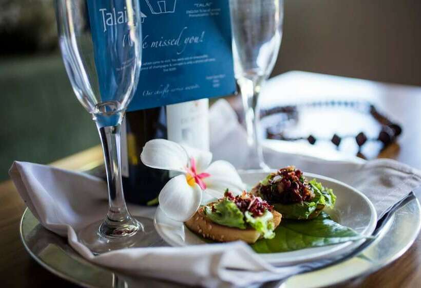 غرفه قياسيه سريرين مزدوجين, Outrigger Fiji Beach Resort