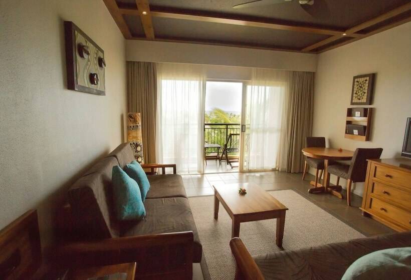 غرفه قياسيه سريرين مزدوجين, Outrigger Fiji Beach Resort