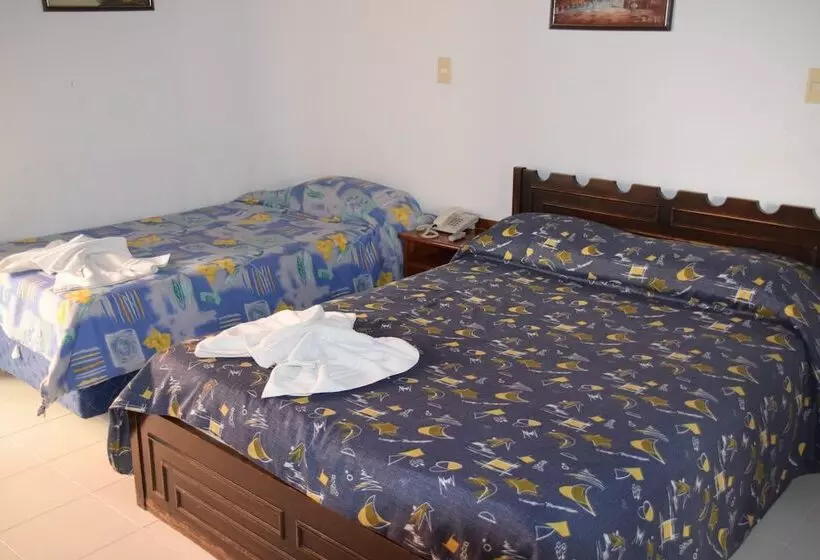 اتاق استاندارد سه نفره, Palmas Del Sol