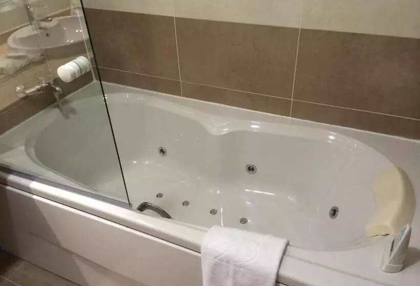 デラックススイート, Blu Hotel Pamplona