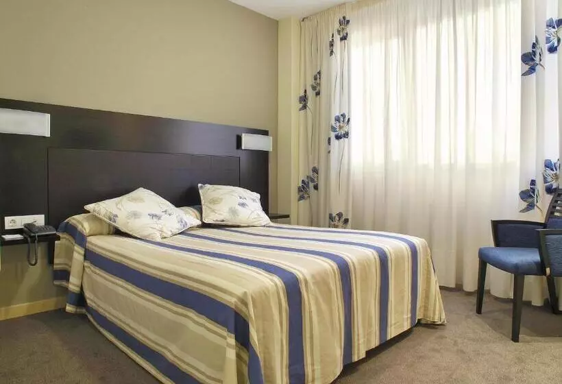 デラックススイート, Blu Hotel Pamplona