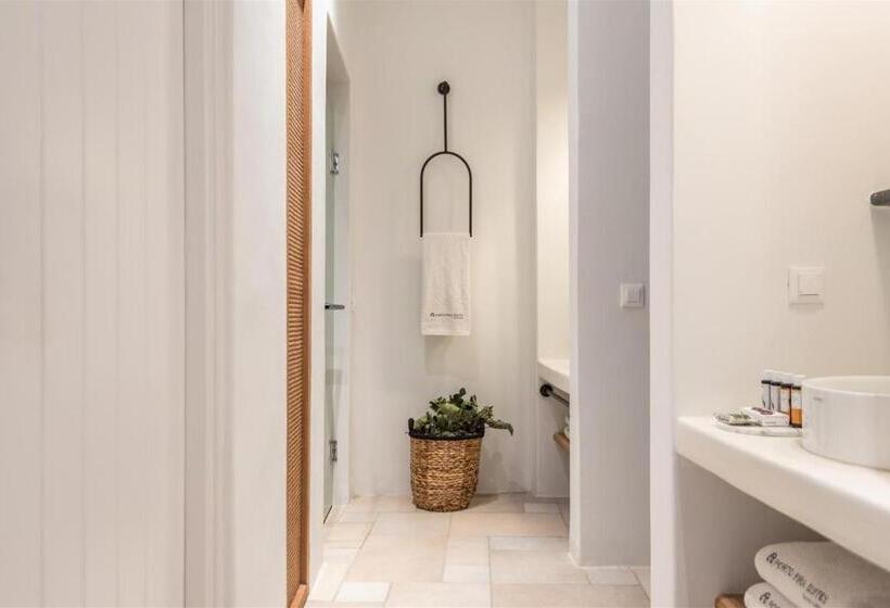 سوئیت سینیور, Porto Fira Suites