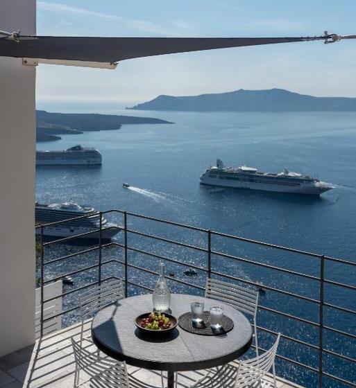 سوئیت سینیور, Porto Fira Suites