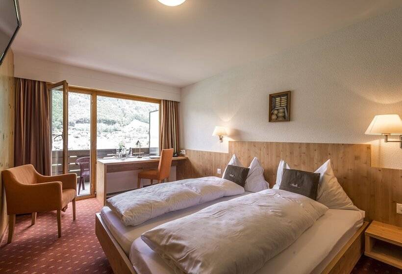 패밀리 룸, Bänklialp