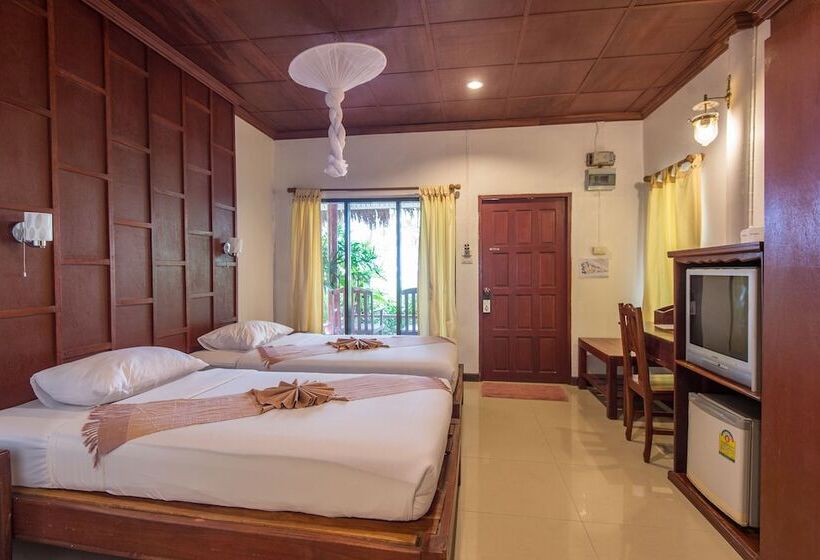 デラックスバンガロー, Twin Bay Resort Koh Lanta