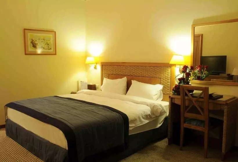 اتاق کلاسیک با تخت دونفره, Warwick Palm Beach