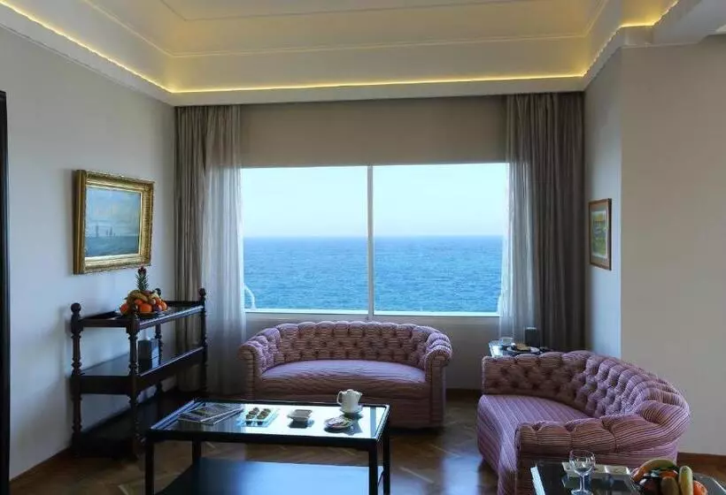 سوئیت پرزیدنت, Warwick Palm Beach