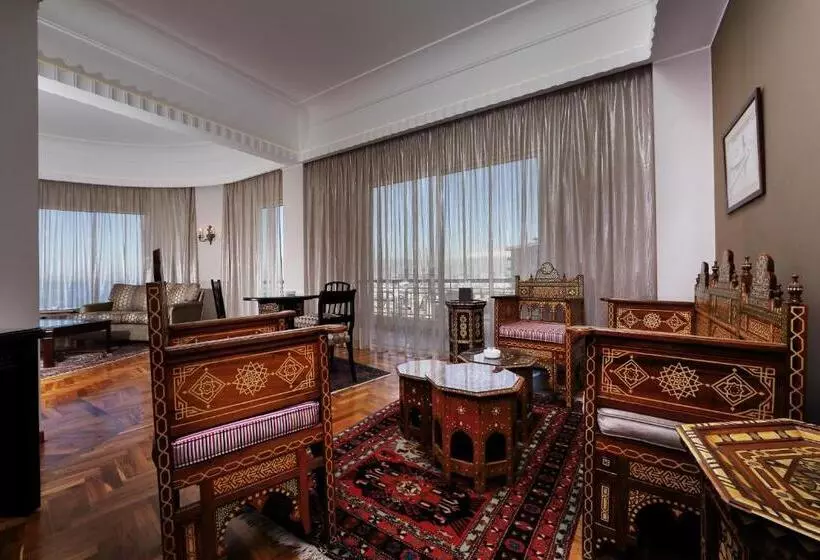 سوئیت پرزیدنت, Warwick Palm Beach