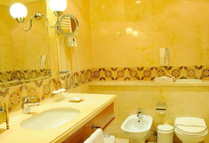 クラシックルーム, Warwick Palm Beach