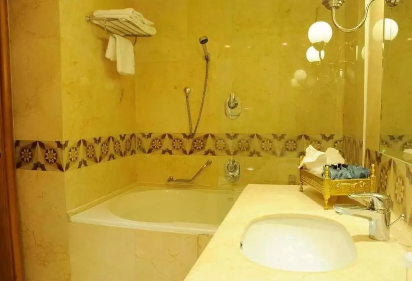 اتاق پرمیوم, Warwick Palm Beach