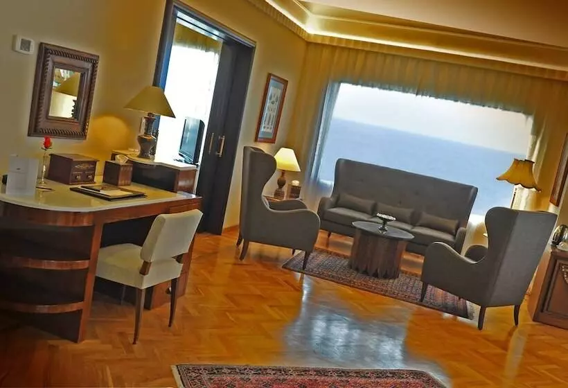 سوئیت پرزیدنت, Warwick Palm Beach