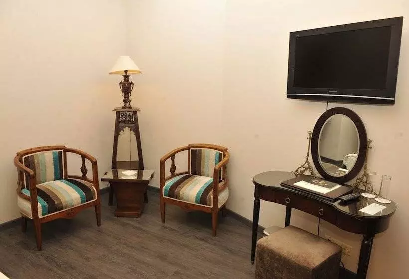 اتاق پرمیوم, Warwick Palm Beach