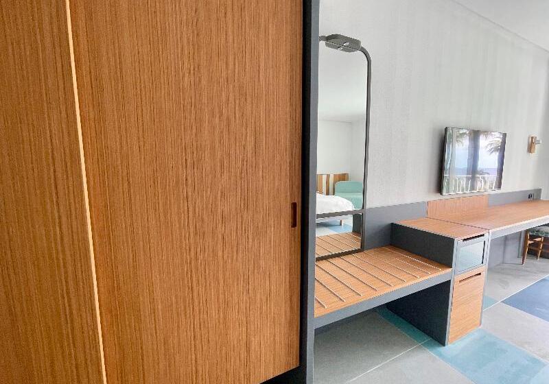 اتاق اکونومی, So Lifestyle Hotel Sorrento