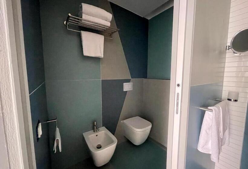 اتاق اکونومی, So Lifestyle Hotel Sorrento