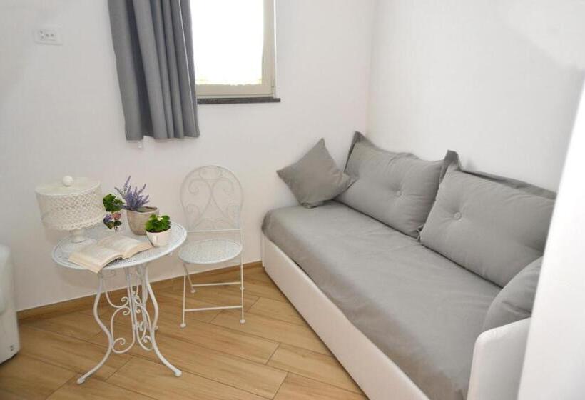 חדר דלוקס לארבעה, B&b Verzus