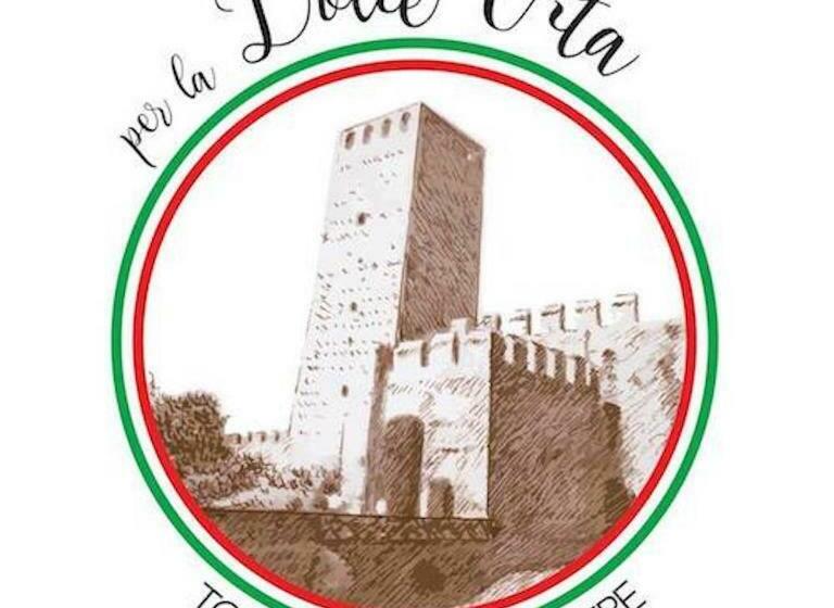 Вилла 1 Спальня, Medieval Relais   Top Location