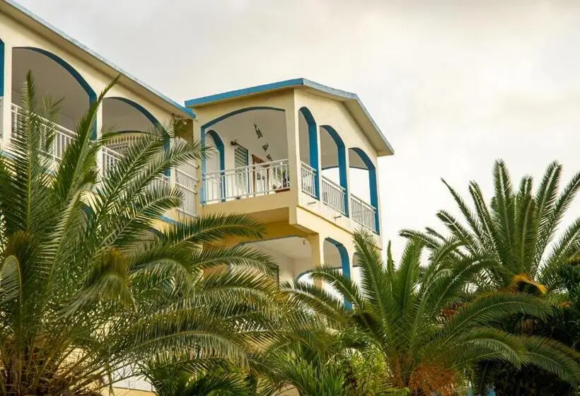 ویلای 1 خوابه با چشم‌انداز دریا, Easy Corner Villas