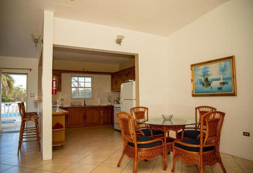 וילה בת 3 חדרי שינה, Easy Corner Villas