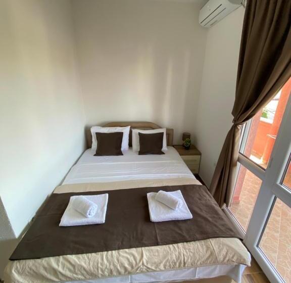 اتاق استاندارد با بالکن, Apartments Nikičić