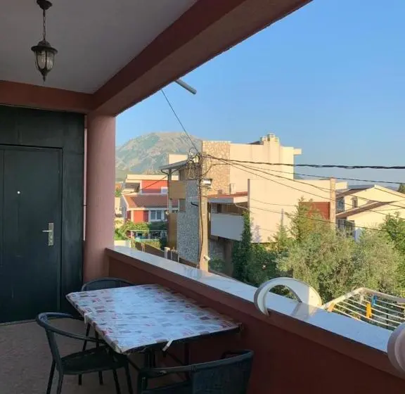 اتاق خانوادگی, Apartments Nikičić