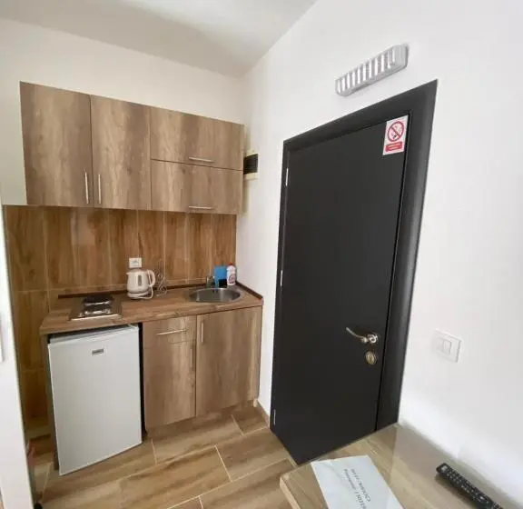 اتاق لوکس, Apartments Nikičić