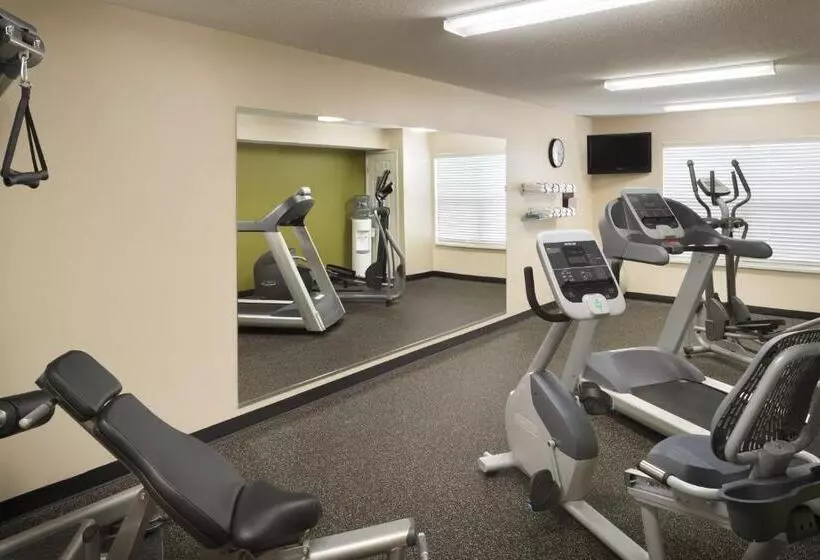 キングサイズベッドのデラックススイート, Country Inn & Suites By Radisson, Grinnell, Ia