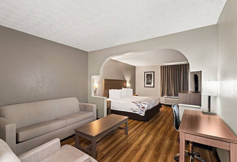 جناح لذوى الاحتياجات الخاصة, Red Roof Inn & Suites Newnan