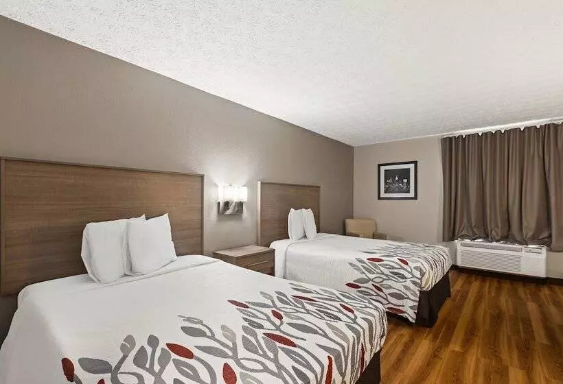 障害者適応デラックスルーム, Red Roof Inn & Suites Newnan