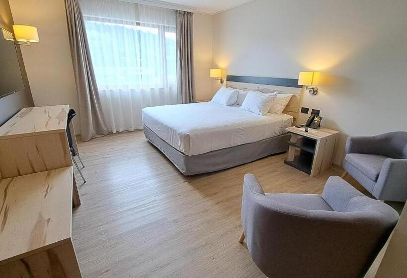 اتاق استاندارد, Diego De Almagro Castro