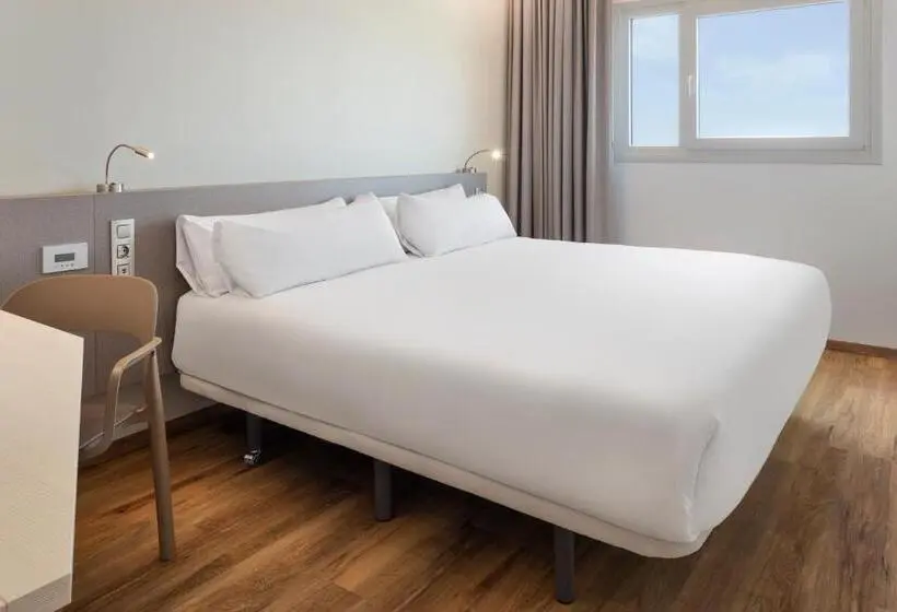 スーペリアールーム, B&b Hotel Almería Vicar