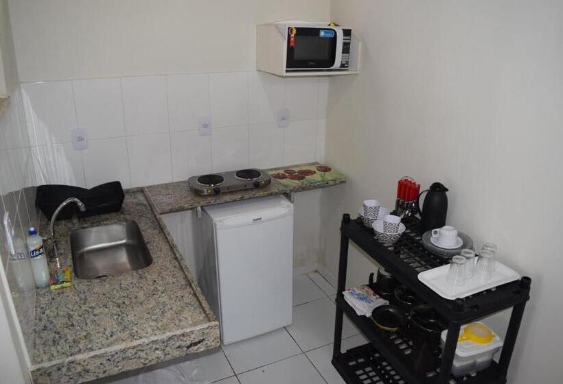 스탠다드 스튜디오, Flat Vila Aju