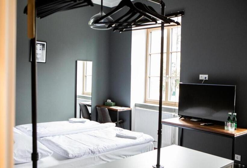 스탠다드 룸, Restaurant Joseph