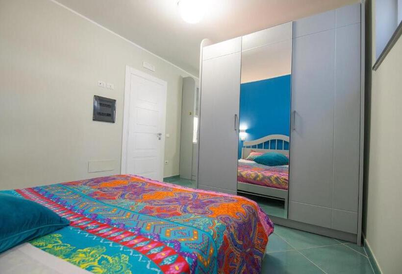 اتاق کلاسیک چهارنفره, Il Papavero Residence Arbostella