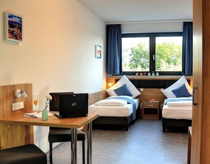 Номер Комфорт, Motel Am Fürfelder Schloss