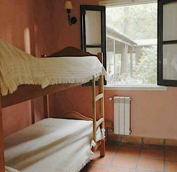 اتاق استاندارد چهار تخته, Casa De Campo Las Acacias