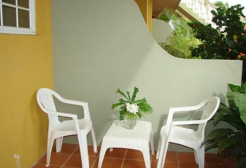 Huoneisto 1 Makuuhuone, Cunucu Villas   Aruba Tropical Garden Apartments