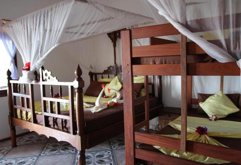 Четырехместный Номер Стандарт, Blu Marlin Village