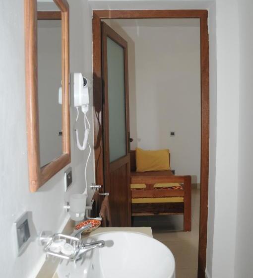 Семейный Номер, Blu Marlin Village