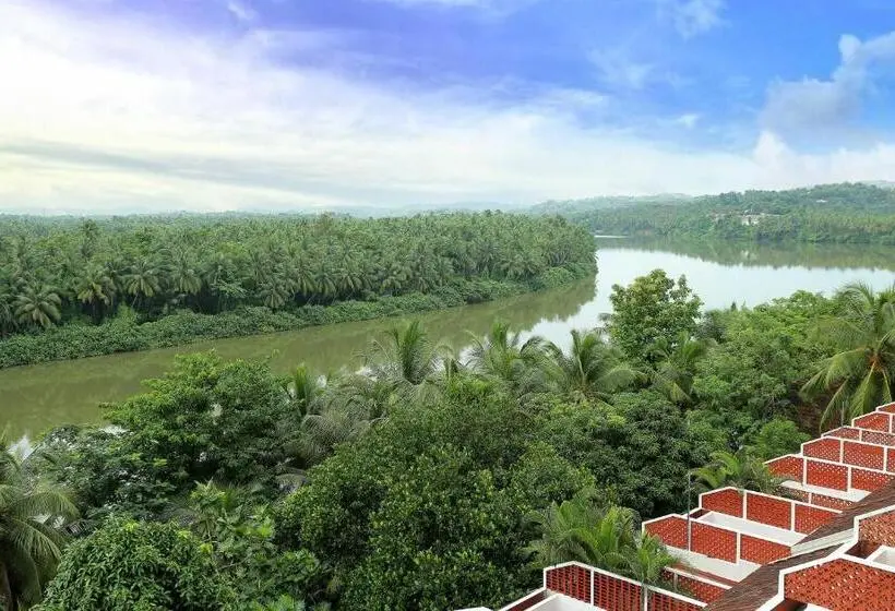キャビン, The Raviz Kadavu, Kozhikode