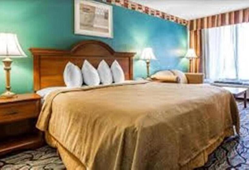 Люкс Deluxe Кровать Кинг, Baymont By Wyndham Walterboro