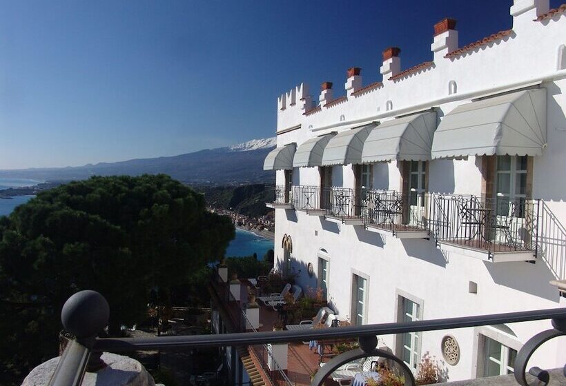 غرفة قياسية مطلّة علي البحر, Bel Soggiorno