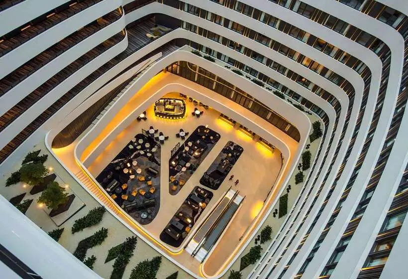 اتاق استاندارد با تخت بزرگ, Hilton Alexandria Old Town