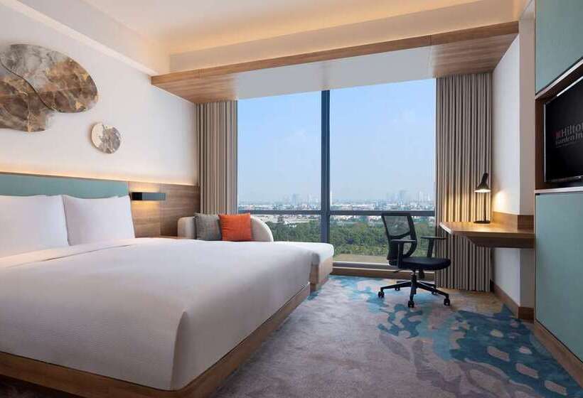 스탠다드 룸 킹사이즈 침대, Hilton Alexandria Old Town